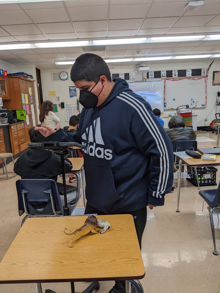 DanaWeberID's tweet image. Our @D33Leman students in STRIVE rocking their #stopmotion videos #ignitelms #d33pride @MrsRinaldiTech @GRodriguezTech