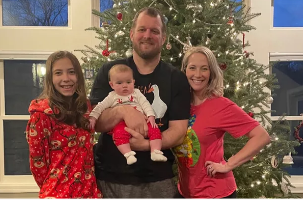 PowerTripKFAN's tweet photo. Former Gopher &amp; Viking Nate Triplett Is Fighting Cancer

https://t.co/WaSFTJg5nf https://t.co/LRfvUaXzz5