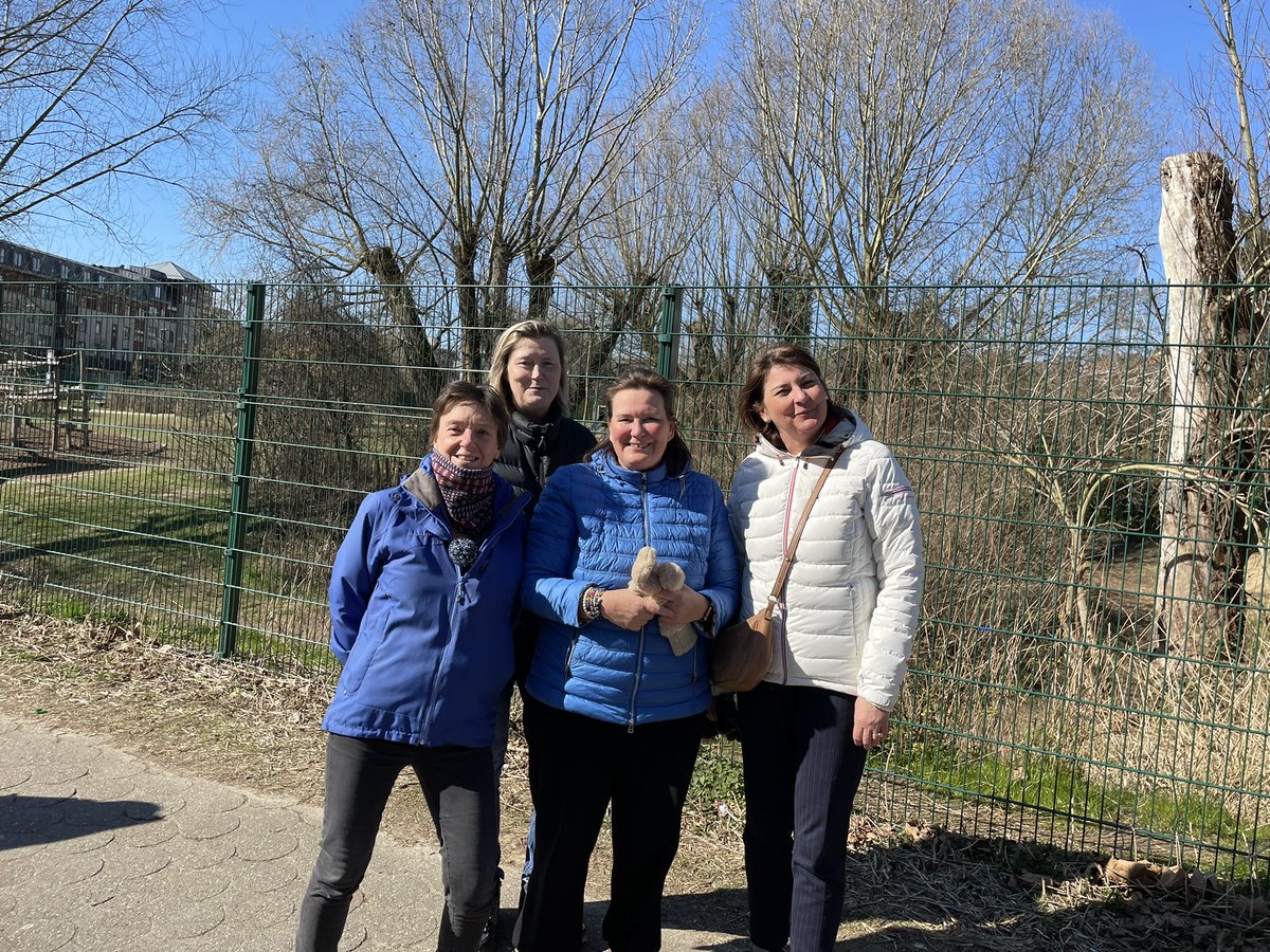 Happy #IWD2022 #BreakTheBias 💃❤️💃