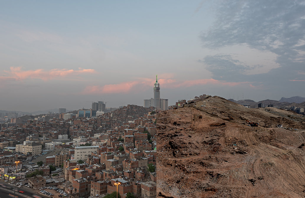 منطقة قوز النكاسة في مكة قبل فبراير وبعده.

-