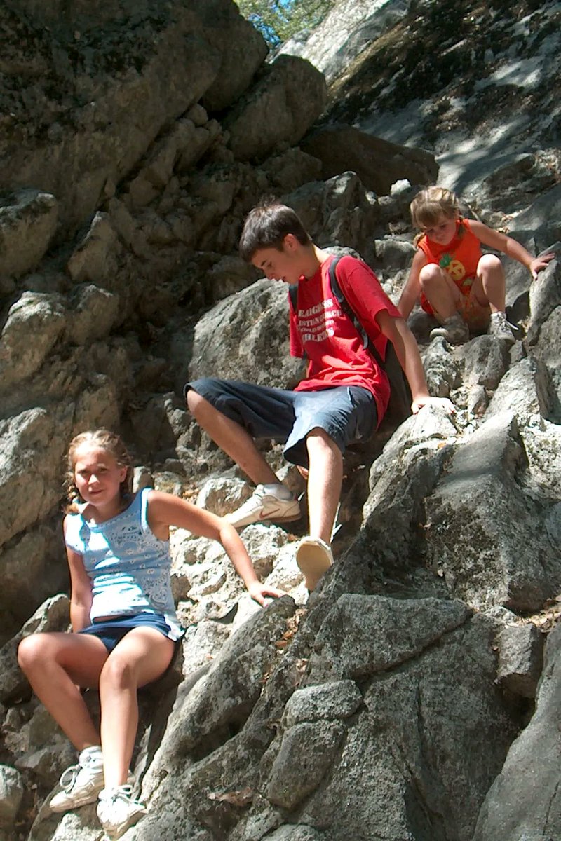 Sometimes 1 week in the same place seems long. What about combing a city and a National Park? You get the best of both worlds and a trip you will not forget. We loved this San Francisco/Yosemite combination trip.  #travel #familytravel #nationalpark #summervacation #tuesdayvibe