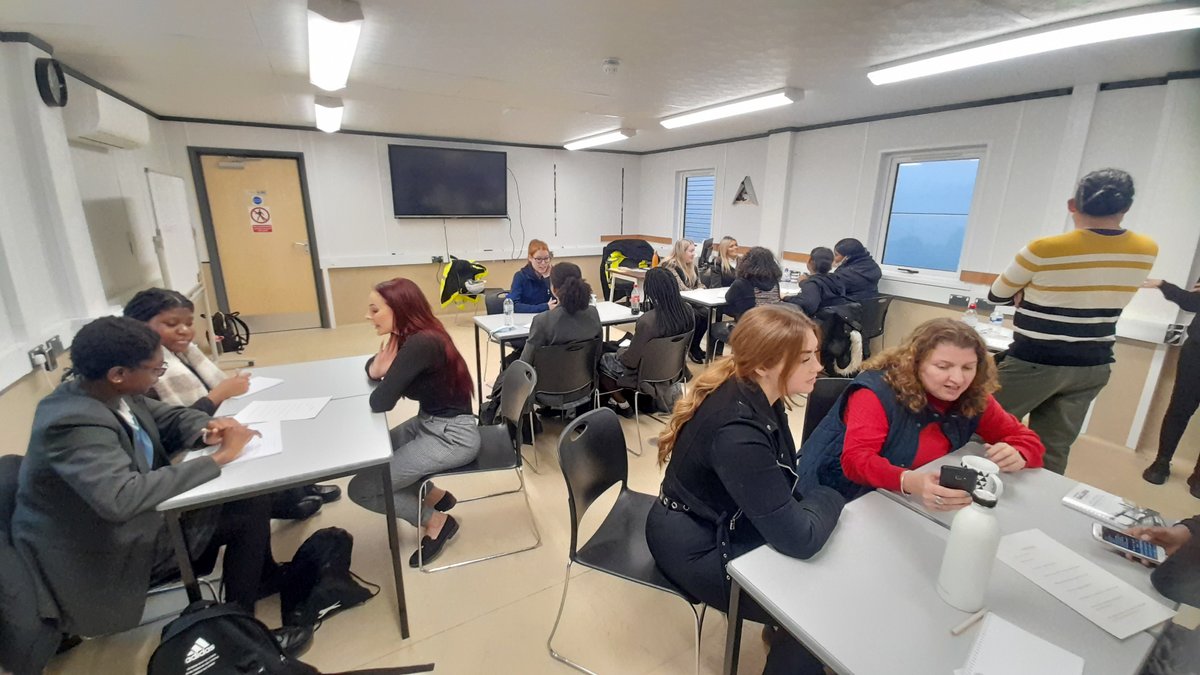 Construction Youth Trust (@constructionyt) on Twitter photo #InternationalWomensDay
Year 10 girls from @smitfhsfg got to have a go at bricklaying last week at <a href="/LondonSCSC/">Southwark Construction Skills Centre</a>! They were able to learn about the #construction industry, while also engaging in a careers networking session with employers from <a href="/HGCconstruction/">HGC Construction</a> and <a href="/RIS_Ltd/">Reactive Integrated Services Ltd</a>! #women #InternationalWomensDay
Year 10 girls from @smitfhsfg got to have a go at bricklaying last week at <a href="/LondonSCSC/">Southwark Construction Skills Centre</a>! They were able to learn about the #construction industry, while also engaging in a careers networking session with employers from <a href="/HGCconstruction/">HGC Construction</a> and <a href="/RIS_Ltd/">Reactive Integrated Services Ltd</a>! #women