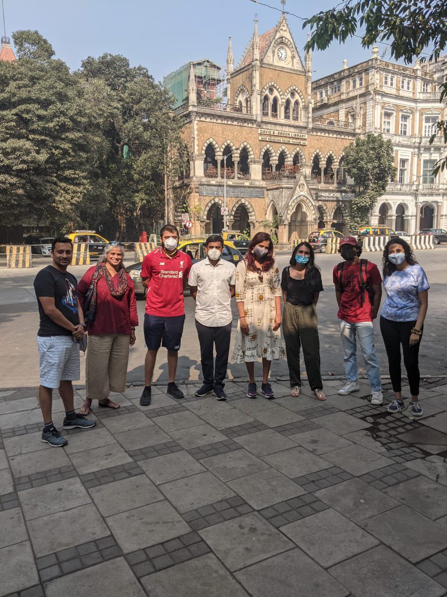 For our #walksfest Deepali walked us through the story of colonial Bombay as Opium City💥 We ended with a group shot that included - look closely - the biggest opium king of all!👌🏽✨ @artmused7 #walkingmumbai