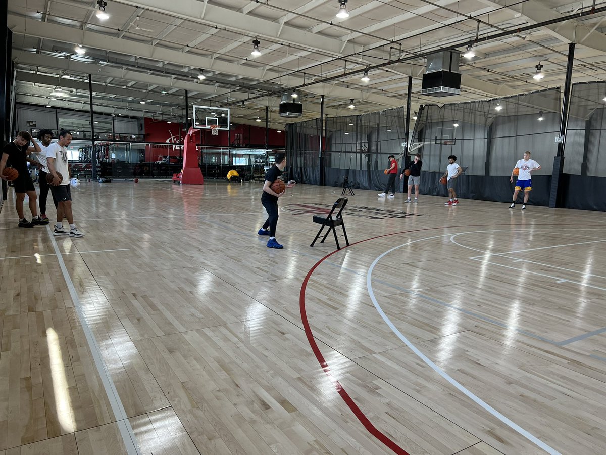 True strength/success isn't defined by succeeding at what you can do..it is defined by overcoming what you thought you couldn't! Don't let small challenges keep you from reaching your God-given DESTINY! #DreamChasing #BeGreat