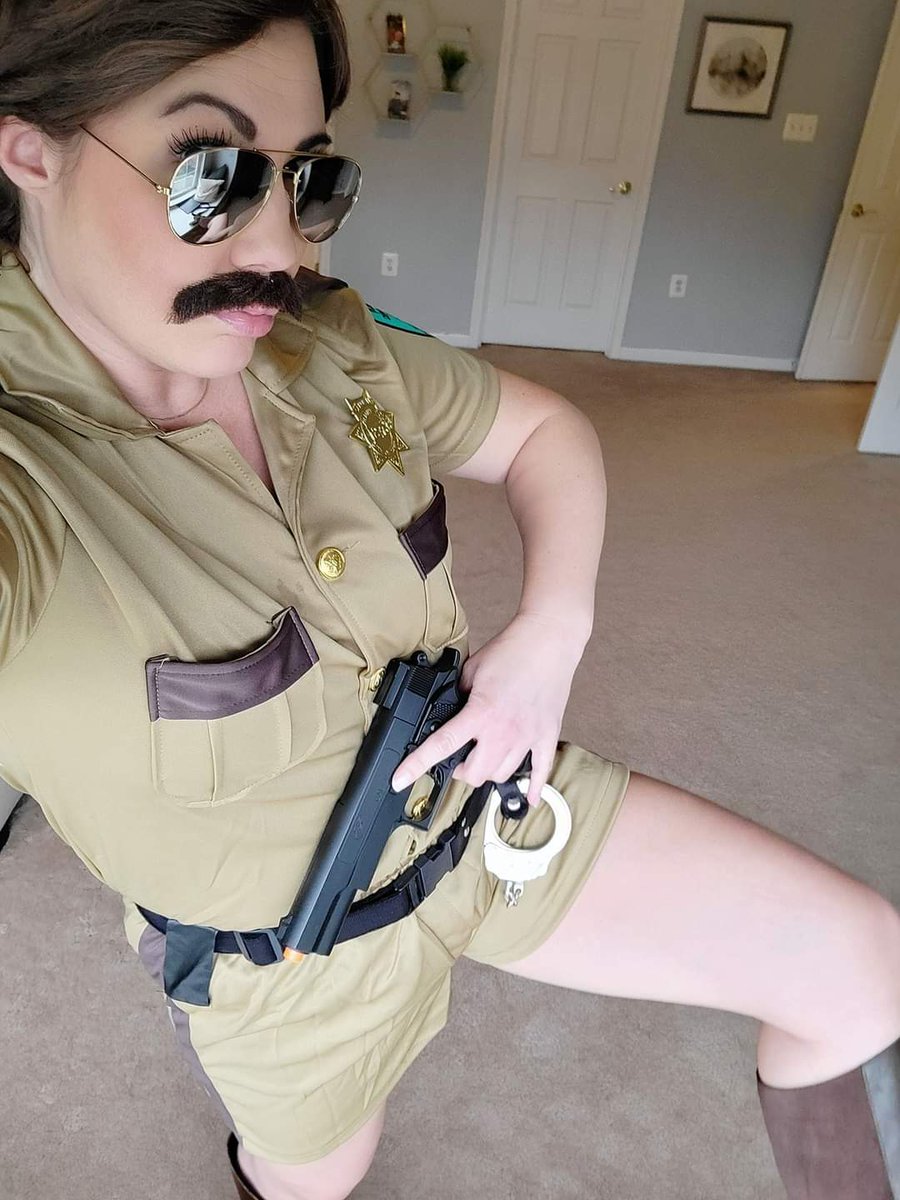 Sarah Katilyn tweet media