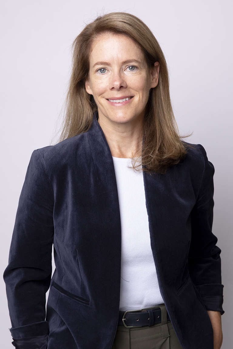 uOttawaMed's tweet photo. Today is #InternationalWomensDay and we'd like to share one of many incredible stories from women in our community. 

Our Dr. Sharon Johnston discusses lessons learned from family, mentors and peers on her path to top scientific role @SavoirMontfort. 

➡️https://t.co/lZqSqAqSfN https://t.co/7uaem71sLQ