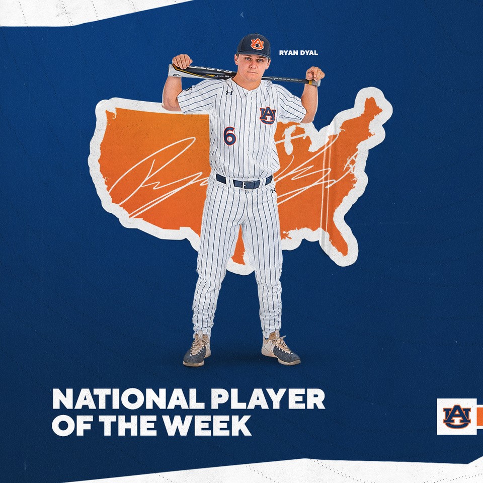 AuburnBaseball's tweet photo. 𝗡𝗮𝘁𝗶𝗼𝗻𝗮𝗹 𝗣𝗹𝗮𝘆𝗲𝗿 𝗼𝗳 𝘁𝗵𝗲 𝗪𝗲𝗲𝗸

Another week, another national accolade.

📰 » https://t.co/nLtkinek19

#WarEagle | @CBNewspaper https://t.co/GDrebvJ8Nd