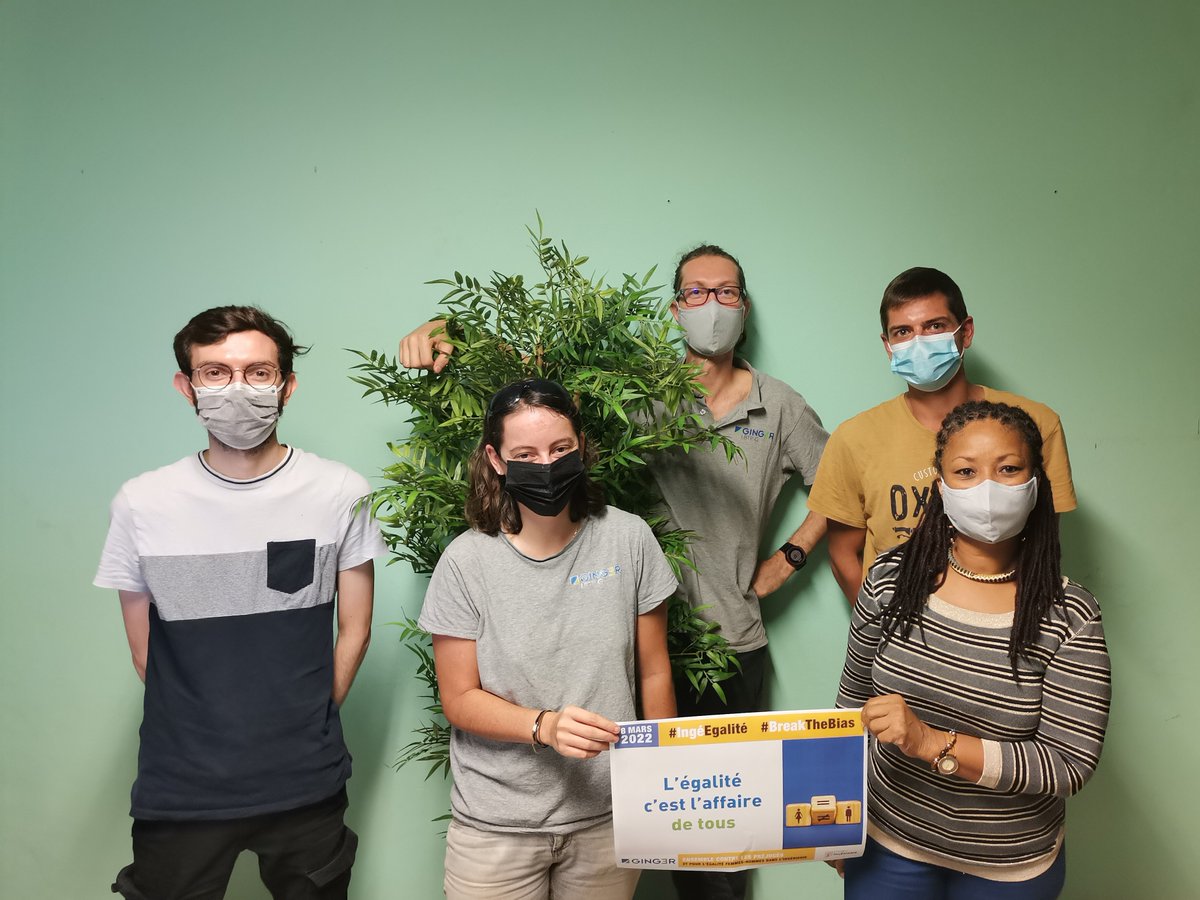 L'égalité c'est aussi l'affaire de toute notre équipe du LBTPG à Cayenne qui a pris de bon matin cette photo, témoin de leur engagement en ce 8 mars. #IngéEgalité #BreakTheBias #ingenierie <a href="/Syntec_Inge/">Syntec-Ingénierie</a> -Ingénierie