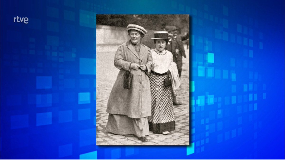 la2_tve's tweet photo. ♀️ En 1910, durante la II Conferencia Internacional de Mujeres Socialistas en Copenhague, se aprobó por unanimidad el establecimiento del Día Internacional de la Mujer Trabajadora. Más de 100 mujeres votaron a favor aunque no se fijó día concreto, el #8M, hasta 1975. #SaberYGanar https://t.co/baOavM9rkX