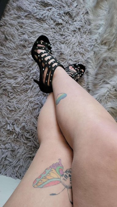 @I_Pimp_Feet I am :) https://t.co/wHXIieWion<a class="tags" target="_blank" title="On Twitter" href="/?out=eyJ0eXAiOiJKV1QiLCJhbGciOiJIUzUxMiJ9.eyJpYXQiOjE3MjU0MTYxNTYsImlzcyI6InR3cG9ybnN0YXJzLmNvbSIsIm5iZiI6MTcyNTQxNjE1NiwiZXhwIjoxNzU2OTUyMTU2LCJyZWRpcmVjdF91cmwiOiJodHRwczovL3R3aXR0ZXIuY29tL0lfUGltcF9GZWV0In0.Y2R4QqyMEIUX2x2aAFYJUZsx0Vh25k2ApQMaiUAFCBrwO5_iRlP-pGwcXeaiFAPSvsovK-pp3uyUMndFPnUKVQ">@I_Pimp_Feet</a><a href="/tag/findom"class="tags"><span>#findom</span></a><a href="/tag/paypigs"class="tags"><span>#paypigs</span></a><a href="/tag/exclusivecontent"class="tags"><span>#exclusivecontent</span></a><a href="/tag/onlyfans"class="tags"><span>#onlyfans</span></a><a href="/tag/finsubwanted"class="tags"><span>#finsubwanted</span></a>