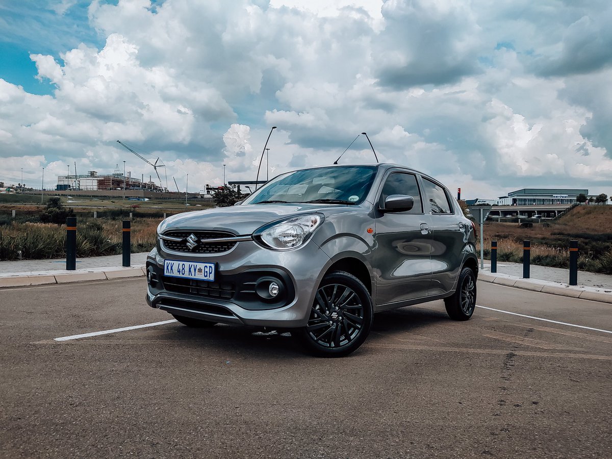 khuleonwheels's tweet photo. We’ve been driving tho new #SuzukiCelerio which boasts an attractive exterior design and a raft of new tech. Given its compact proportions, it might be hard to tell that it has grown in length and width. The total result of this is increased space…

 #NewSuzukiCelerio #MoveSmart https://t.co/NBb5OXjfB5