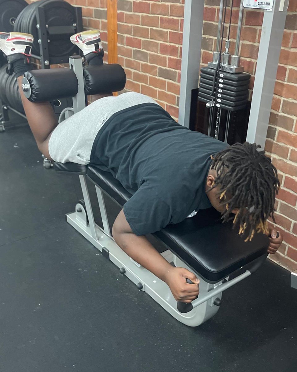 ArmedPHorce's tweet photo. Lower Body Explosion and Balance Focus 🦵🏾🦵🏾🦵🏾🦵🏾🦵🏾

#BBAATHLETICS
#ONYXFITNESSACADEMY https://t.co/jO3aQo0lCb
