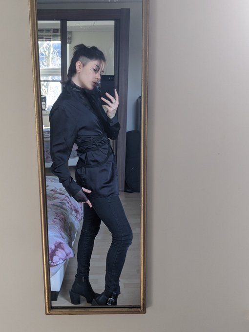 Emeryw2020 Twitter TW Pornstars - Emery Not-A-Girl Aylar. The most liked pictures and ...