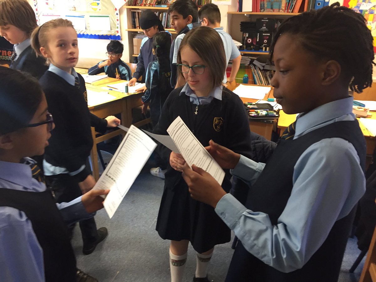 PrepBenedict's tweet photo. To mark international women’s day, Year 5 have been challenging traditional gender roles and looking at the positive changes to mainstream entertainment such as the introduction of a female hero in ‘Doctor Who’. #BreakTheBias #GenderEquality #IWD2022 #thumbsupsidcup https://t.co/9rDn11cVj1