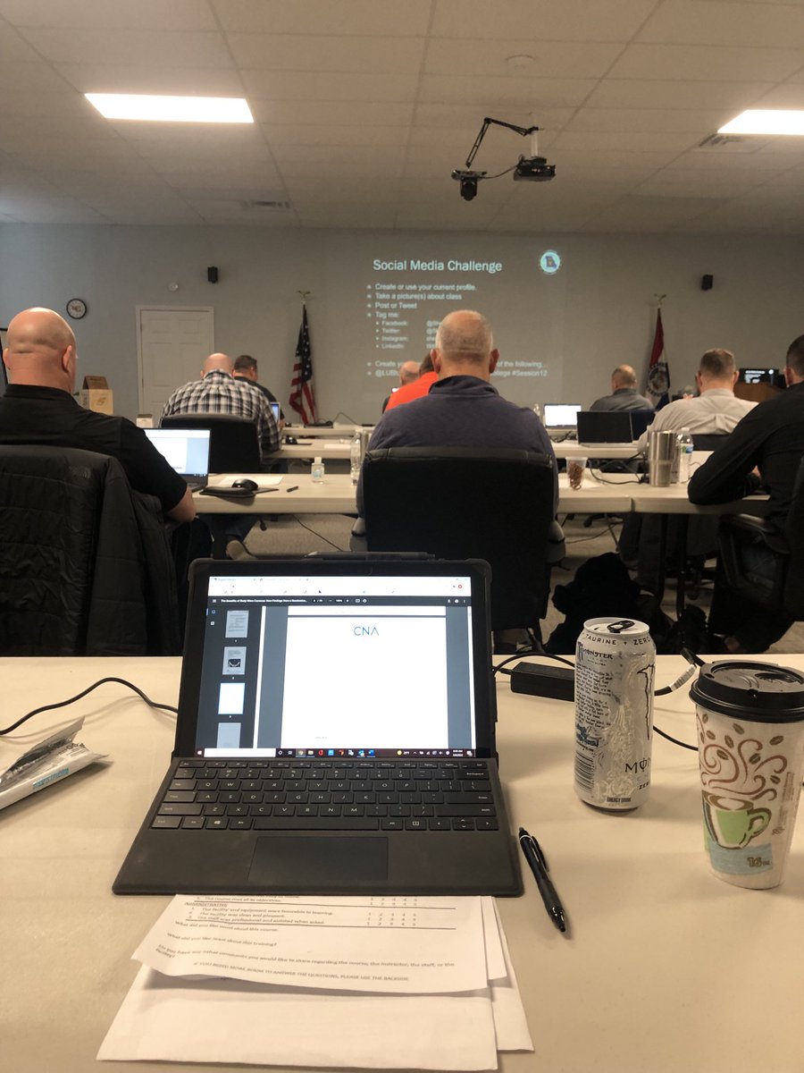lawncop803's tweet photo. ⁦@SheriffWillAkin⁩ #CommandCollege #Session12 #Dontknowhowtotweet  Command college learning! https://t.co/ZiFLcByClG