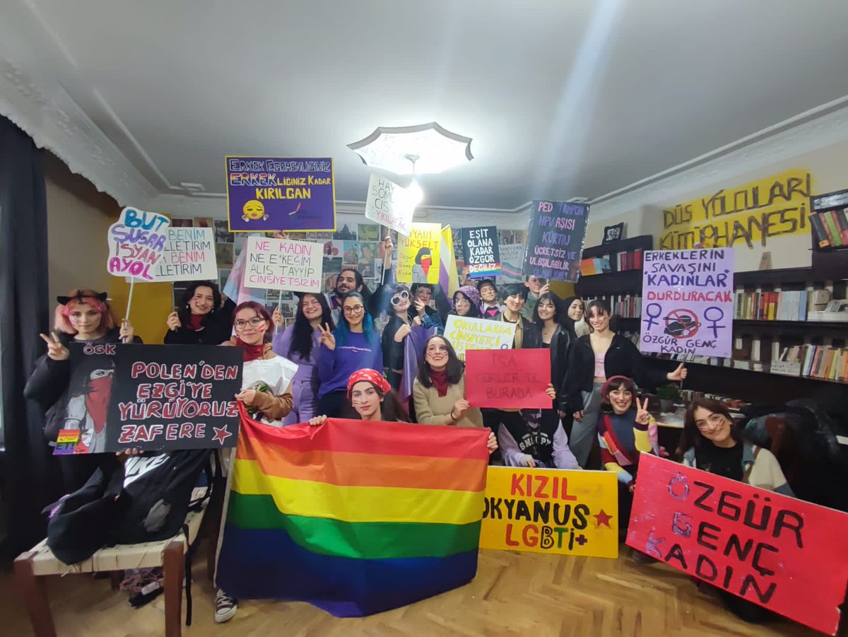 Eskişehir |
18.30'da Espark önünde buluşacak ve sesimizi kadınların özgürlüğü için yükselteceğiz.
Biz hazırız!
#8Mart 
#8M2022