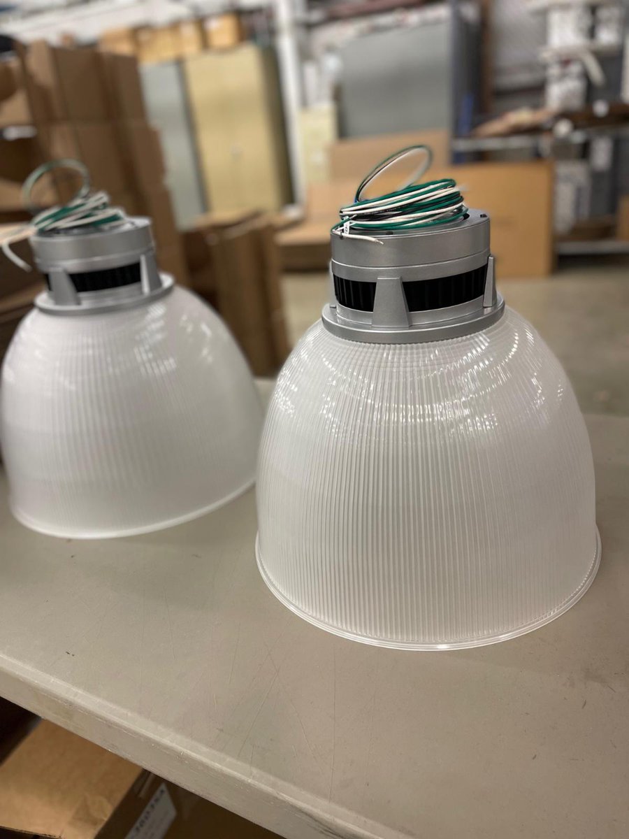 Part of our HL series, these P82 fixtures can be powered by Central Drive, our remote drive system, our IRD (In-Ceiling Remote Drive) system, or an onboard driver in the canopy. For more info contact our sales department. #firstchoicelineup #ledlighting #lightingcontrols