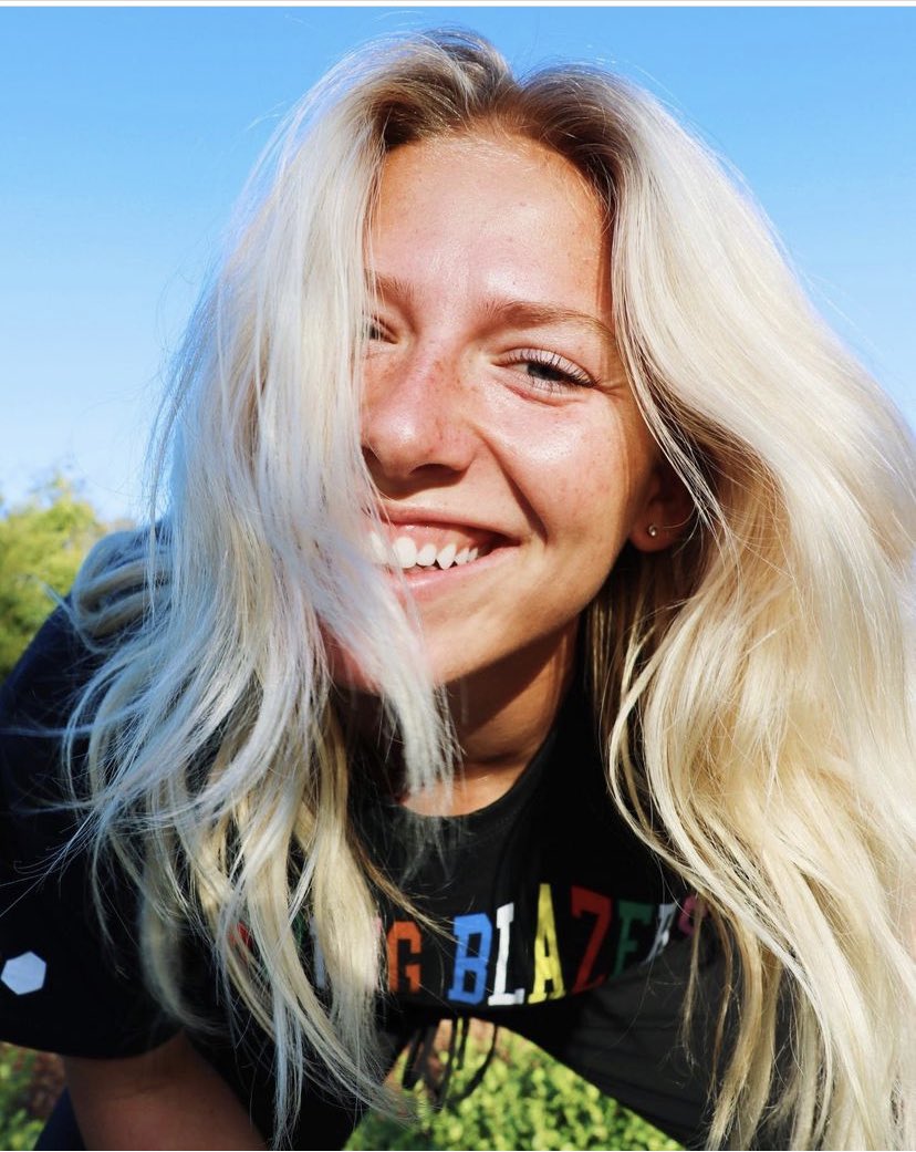 Katie Meyer’s story hits my ❤️ to the core. You can be a high-performing athlete + look like you have your sh!t together and be struggling at the same time. It’s OK not to be OK. Because you are and will always be human first. #MentalHealthAwareness #endthestigma