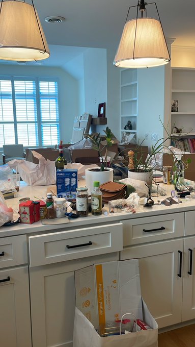 Moving day. Send help. https://t.co/xnXLWF2Twi