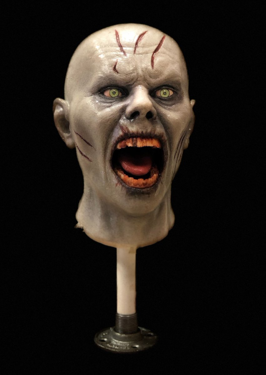 #Thir13enGhosts #TheJackal lifesize prop in progress, made by: #TheScaryCloset new for 2022 

#HorrorMovies #HauntedHouse #Halloween #HauntedMansion #13ghost