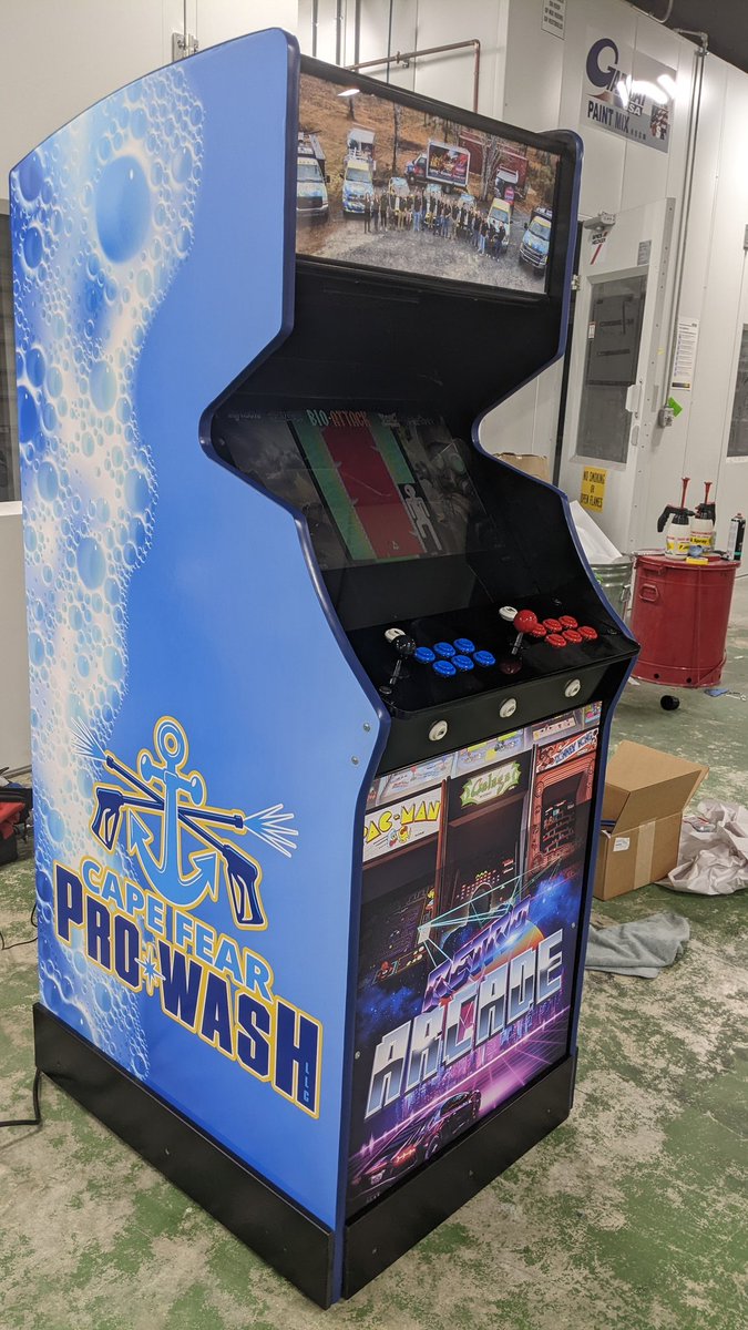 dsquitieri's tweet image. Giving new life to an older arcade machine while also helping local business with employee moral, that's a win-win!