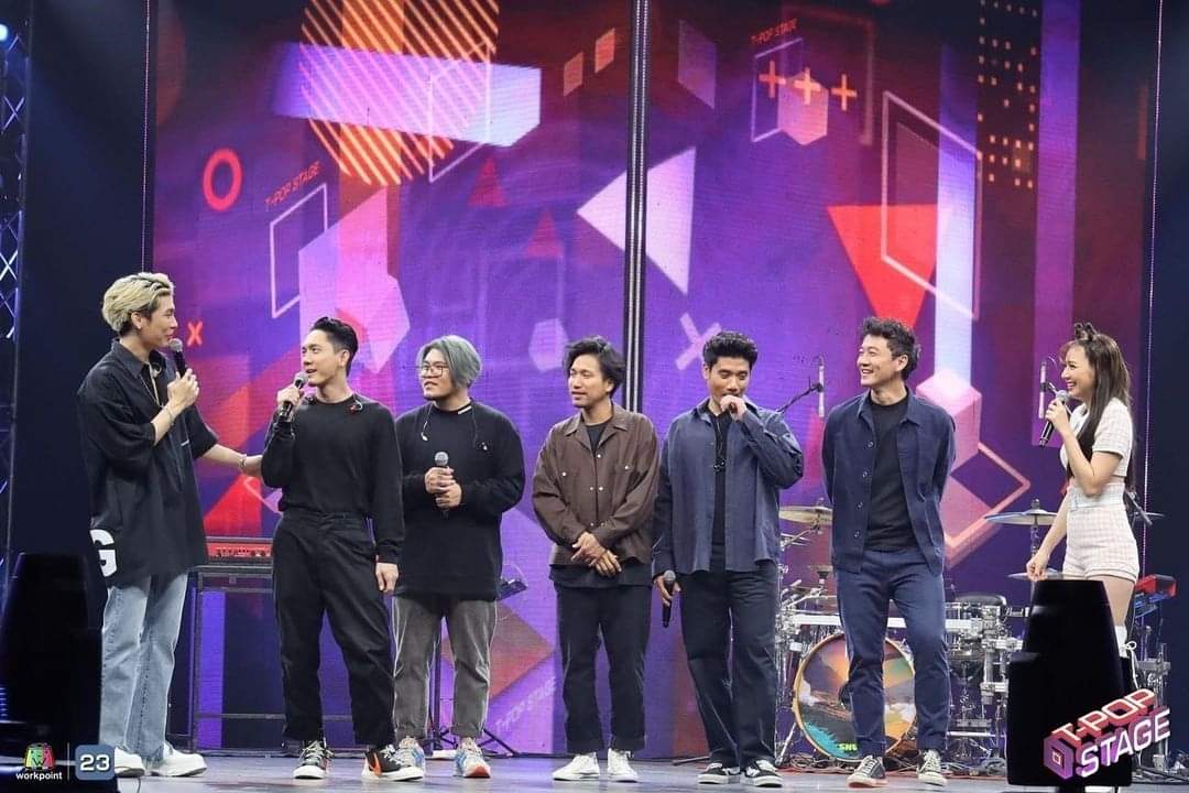 potatoband's tweet photo. 1 year ago with @StageTpop 🥰🥰🥰 https://t.co/5cb6wekrJ4