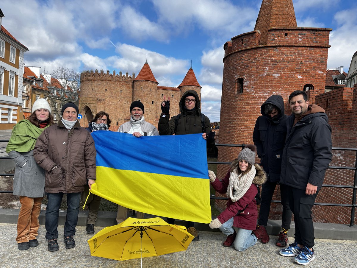 WalkativeTours's tweet photo. ¡Gracias por vuestra participación en el tour con Pedro! 
#solidaridadconucrania 🇺🇦 https://t.co/y7vjdXmUkP