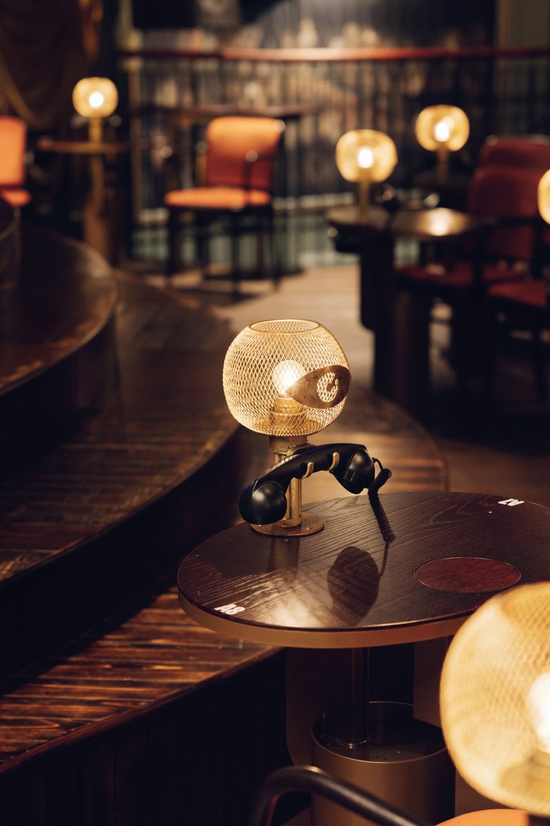lsionline's tweet photo. In our cover story this month, Rob Halliday reports as London’s Playhouse Theatre is transformed into the decadent Kit Kat Club for a one-of-a-kind revival of Cabaret . . .
https://t.co/OCGw6d3w1X
@GBAssocs @Charcoalblue @KV2Audio @MeyerSound https://t.co/001BkaYXui