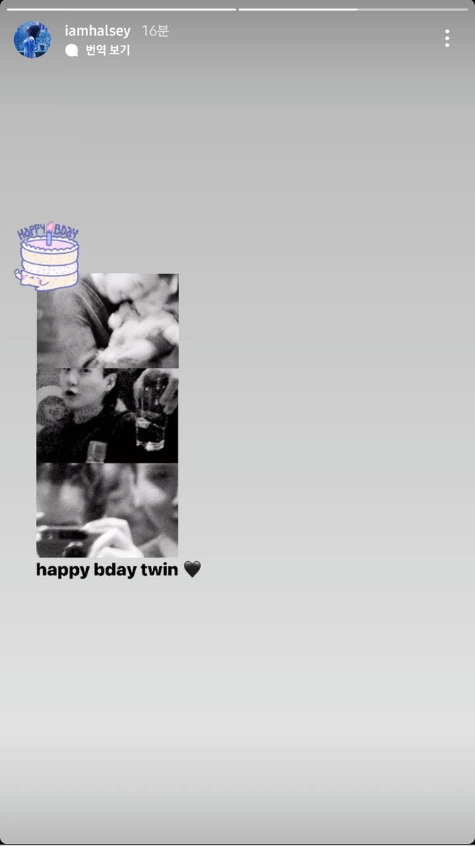 babypurplee_'s tweet photo. 📷 Halsey instastory birthday min yoongi update 

YOONGI HOLDING HALSEY'S BABY?😭😭 i can see yoongi's gummy smile huhu yaallah gemesss banget liat pict nya, kebayang ga sih gimana lucunya yoongi gendong anaknya mba halsey. he's literally cute!!!!😩💗💗
#HappyBirthdaySUGA https://t.co/VYj56gdHu0