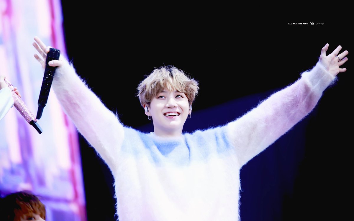 오늘 보다 내일 더 사랑할거야.. 생일축하해 윤기야 ㅠㅠ