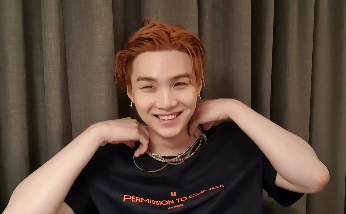 Cz_Reka0325's tweet photo. Dear Yoongi!
I can't even put into words how much you mean to me. You came into my life right when I needed your words' comfort the most.I can't thank you enough for helping me everyday to keep going

#SUGA #BTS #슈가 #HappyBirthdaySUGA  #HappyYoongiDay #SUGADEARDAY #HAPPYSUGADAY https://t.co/m4VinvqLPq