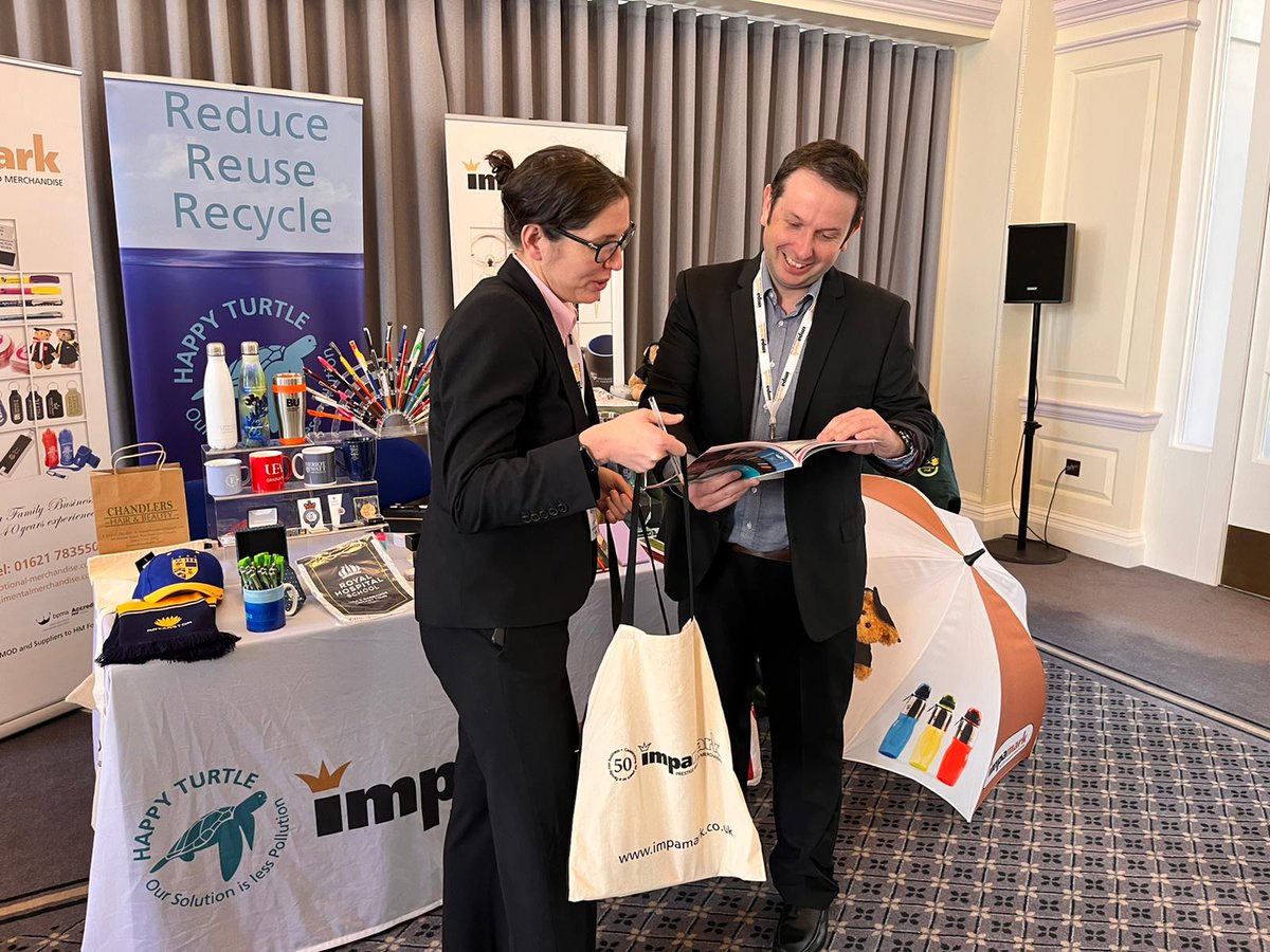 Impamark's tweet photo. Ian's had a fantastic day exhibiting at the @HMC_Org, @IDPE_Europe &amp; @AGBIS2 #SBPC2022 in London 🏫

Great to see some existing clients and meet some potential new customers!

#schoolmarketing #schoolmerchandise #schoolsdevelopment https://t.co/ZXk3E94F2p