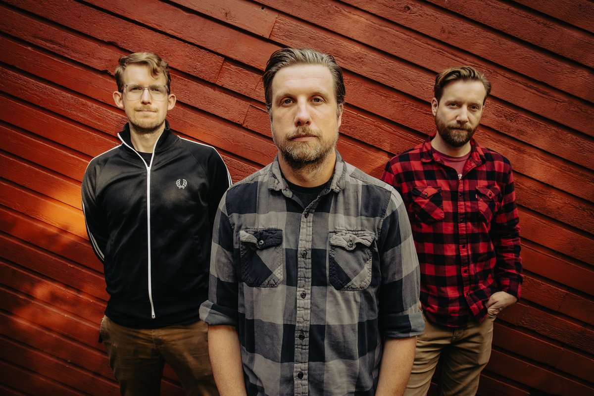 Small Brown Bike &amp; The Swellers members form new band 84 Tigers. Here's their first single: brooklynvegan.com/small-brown-bi…