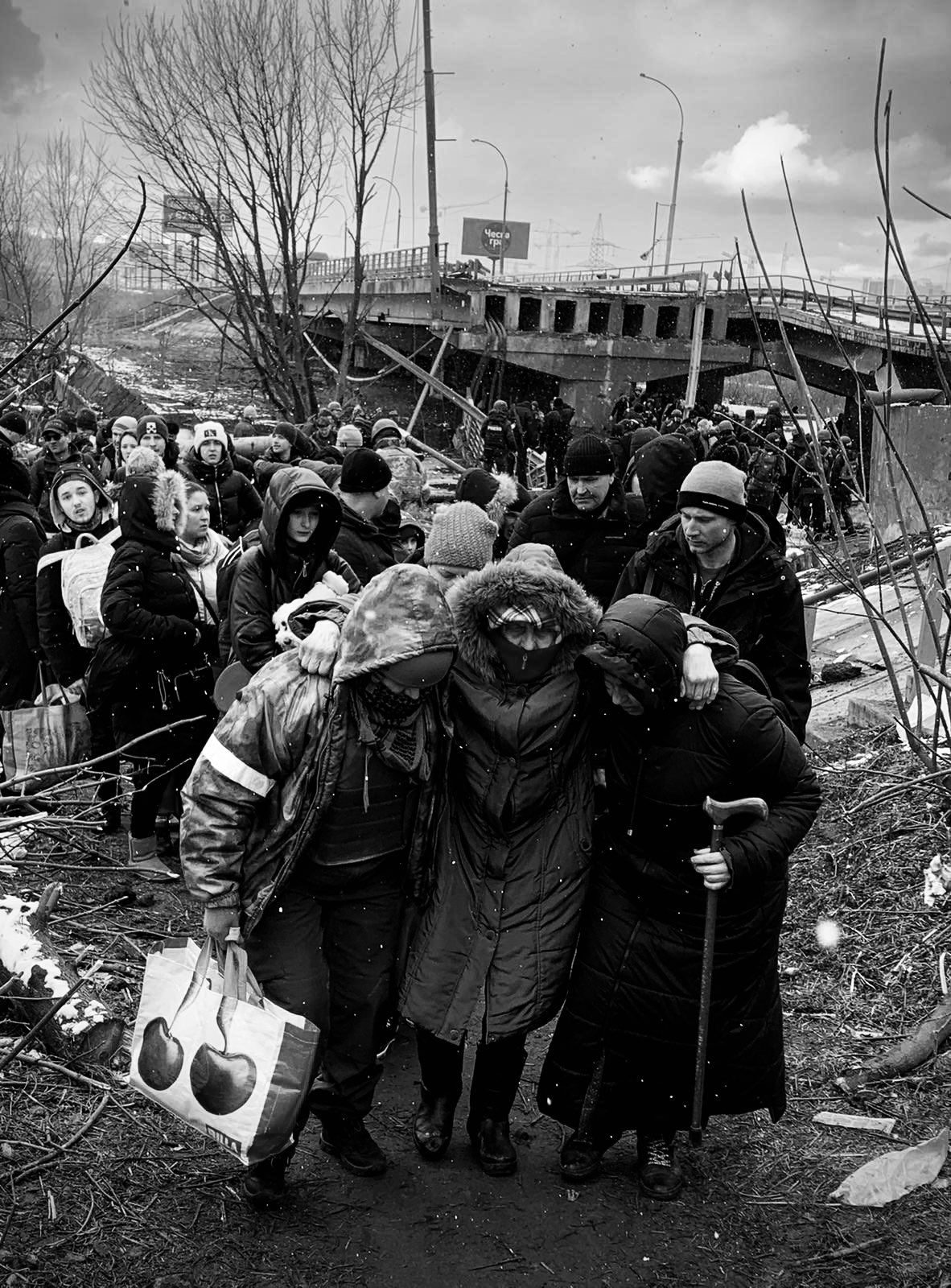 Richard Engel on Twitter "Ukraine today. Evacuating from Russian
