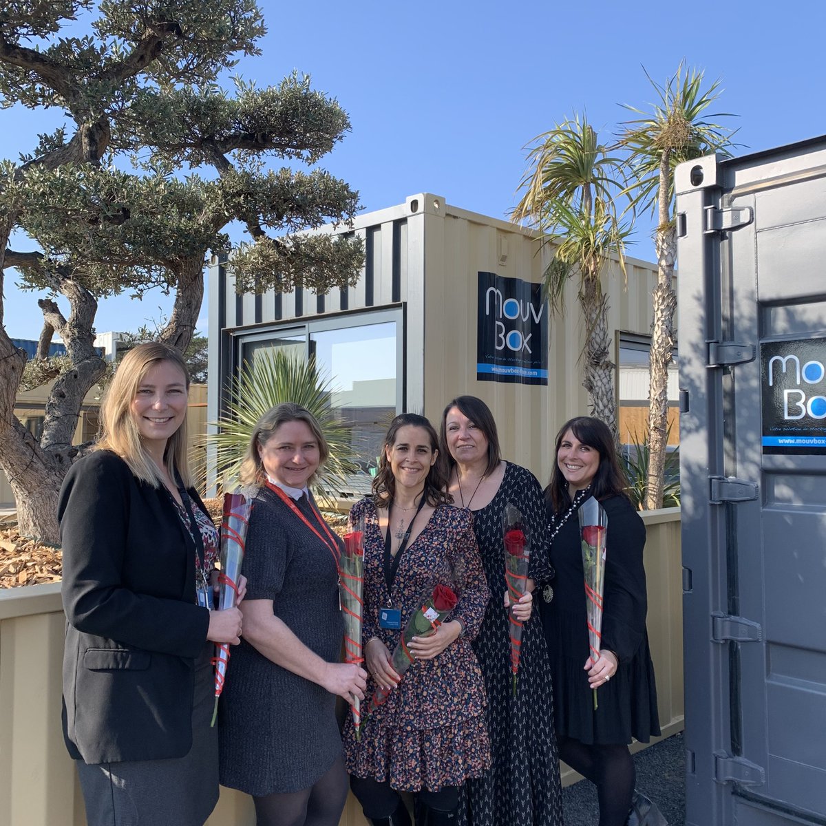 MouvBox's tweet photo. MOUVBOX France est fier de sa force féminine, c'est pourquoi nous avons décidé de vous présenter ce qui fait la solidité de MOUVBOX. Nous vous remercions pour tout ce que vous nous apportez au quotidien. Nos pensées se tournent également vers nos super women absentes ce jour. 💌 https://t.co/nG5lmeGLMz