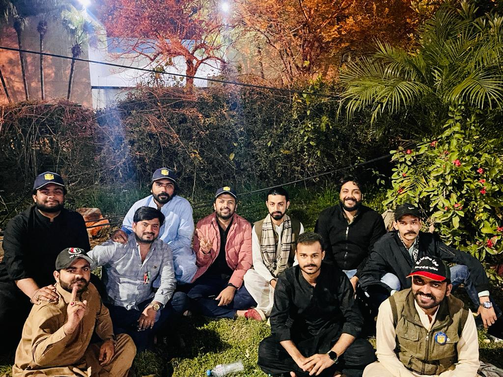 LalaMuradKhan's tweet photo. Waiting for Chairman PPP @BBhuttoZardari's #AwamiMarch at #DChowk with PSF Officials !!
#JalsaToHoga #GoSelectedGo https://t.co/YC06HYE8VN