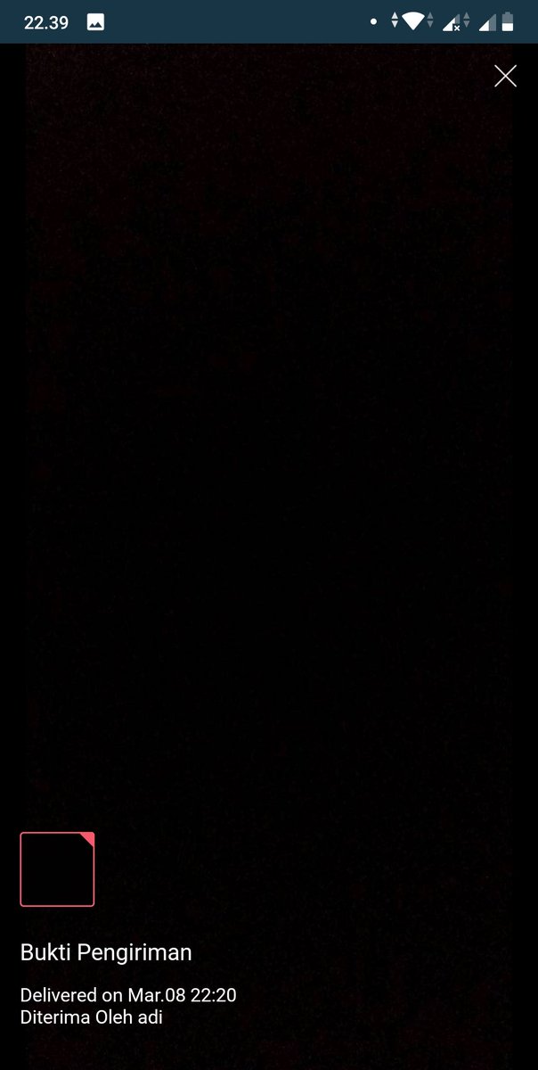 vorexell's tweet photo. Kurir @LazadaID lucu deh, Kurirnya a.n Adi, Malem ini jam 22.20 di terima a.n Adi Juga, dan anehnya bukti penerimanya blank (gelap)
Ini apa karna kurirnya kejar target kemaleman, terima oleh dirinya sendiri dulu apa gimana nih, udah curhat si Ama @LazadaIDCare via apk. https://t.co/7kYcqVzYIG