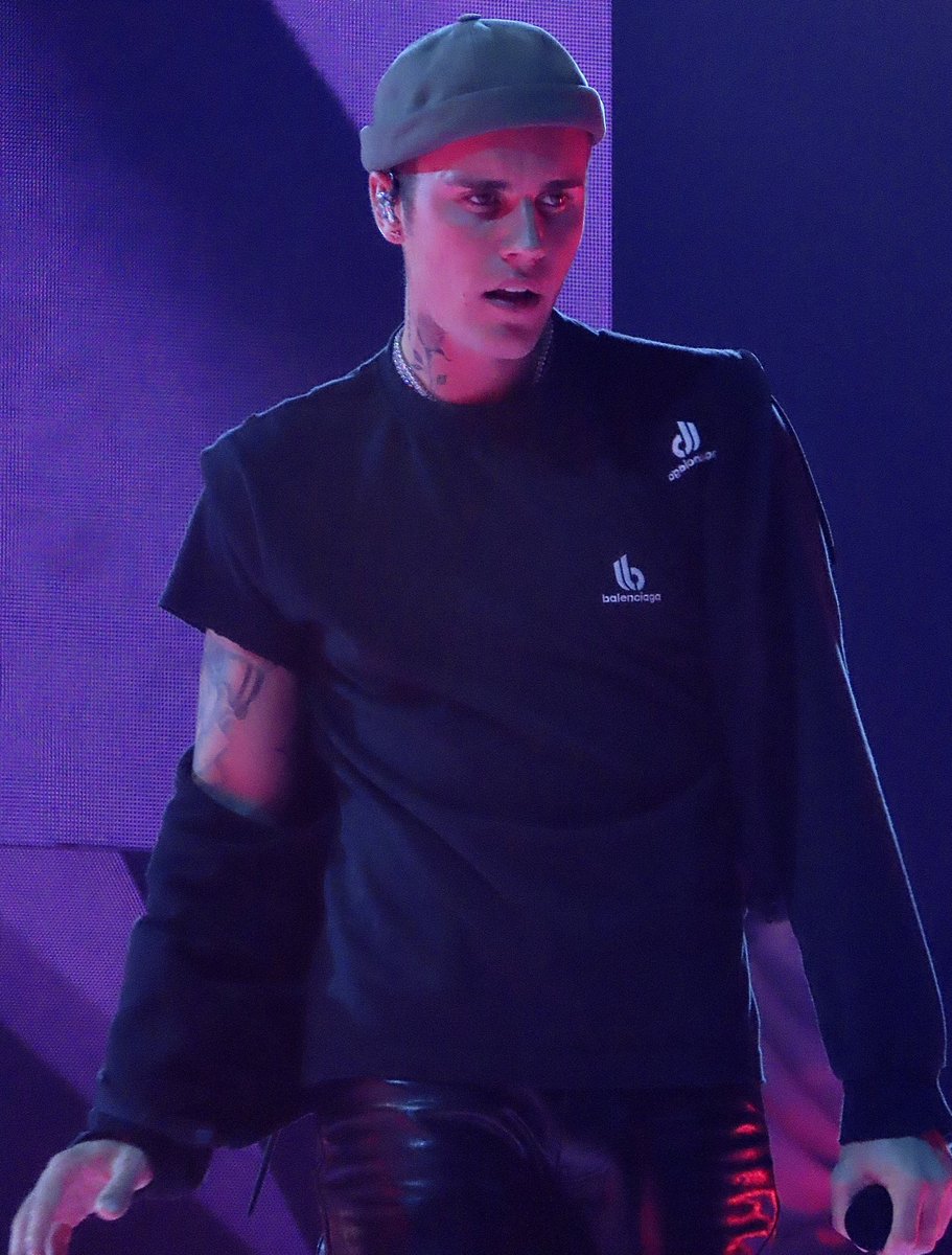 NSPh0t0s's tweet photo. My pics : Justin Bieber Los Angeles Staples Centre, more on my Insta @NSPh0t0s  #JusticeTourLA #justinBieber #JusticeTour https://t.co/goJ4mTjviq