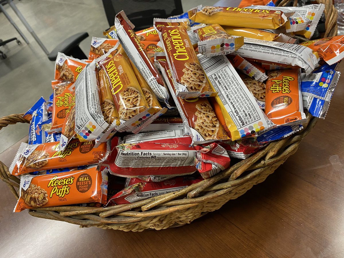 #NationalCerealDay (yesterday) <a href="/WinderHomeDepot/">WinderHomeDepot</a> <a href="/BrentNorwood2/">Brent Norwood</a> <a href="/CharlieHHong/">Ji Charlie Hong</a>