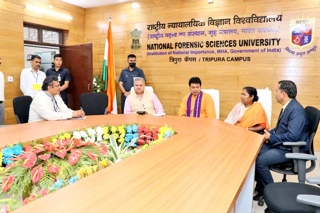 BjpBiplab's tweet photo. Visited the National Forensic Science University, Agartala. 

Asked the officers to ensure the completion of University in time. https://t.co/TYHd40A1ck