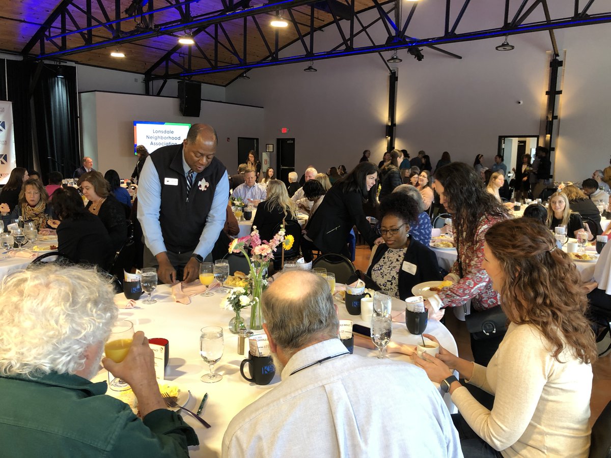 Knox Education Foundation (@educateknox) on Twitter photo We are so grateful to be able to celebrate our amazing, vital #CommunitySchools partners this morning! In the words of CS Advisory Board Chair <a href="/BroylesS/">Scott Broyles</a>, our partners help us "remove barriers so that students can learn and teachers can teach," and we cannot thank them enough! We are so grateful to be able to celebrate our amazing, vital #CommunitySchools partners this morning! In the words of CS Advisory Board Chair <a href="/BroylesS/">Scott Broyles</a>, our partners help us "remove barriers so that students can learn and teachers can teach," and we cannot thank them enough!