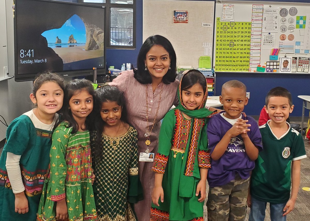 ZRam1st's tweet photo. Beauty of Wilson -Celebrating the diverse cultures in our campus.
@CFISDWilson #firstgrade @FelderTamera https://t.co/8hF2dmxxWQ