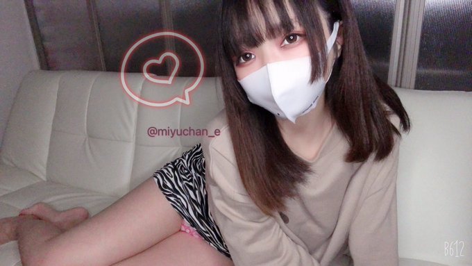 ほろ酔いみゆとなにする ？？/// https://t.co/NnsPUeWqLK<a href="/tag/%E8%84%9A%E3%83%95%E3%82%A7%E3%83%81"class="tags"><span>#脚フェチ</span></a><a href="/tag/%E8%B6%B3%E3%83%95%E3%82%A7%E3%83%81"class="tags"><span>#足フェチ</span></a>