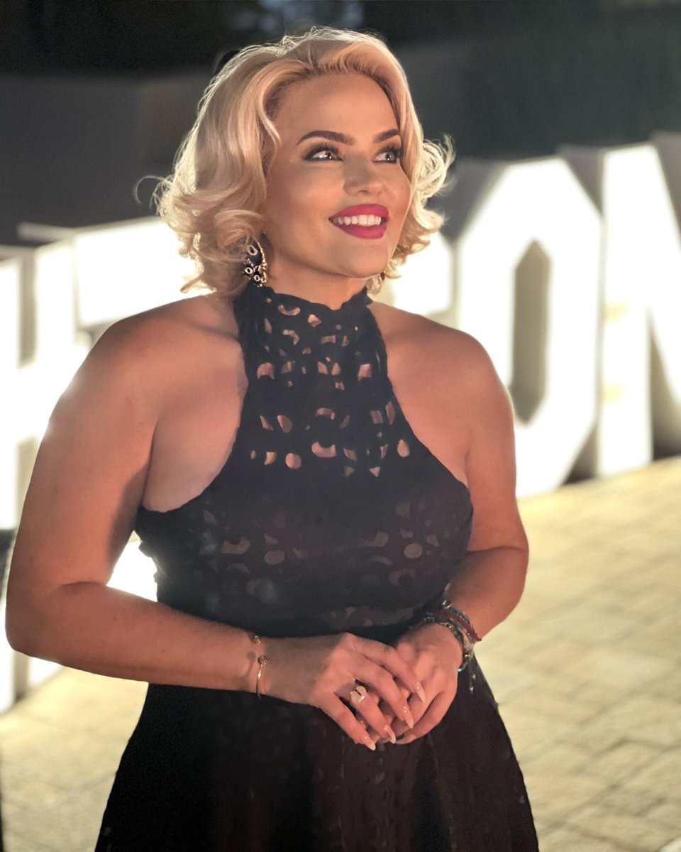 WOMXN 🖤
I want people to see the dress, but focus on the woman. Women are ICONIC. Remember, where there is a woman, there is magic. 💫
Happy International Women’s Day. #InternationalWomensDay