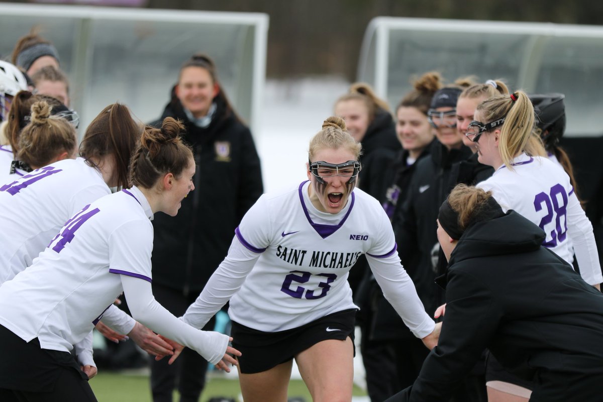 #InternationalWomensDay 💜

📷 <a href="/Jlaskarzewski1/">Jlaskarzewski</a> &amp; Kristin Halligan P'22 #smcpks