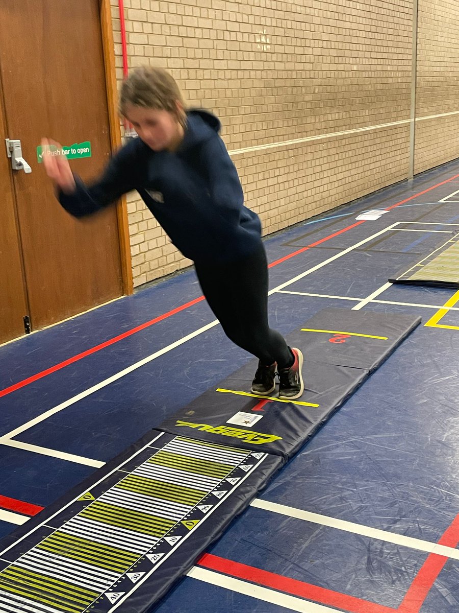 tommoPEdept's tweet photo. Great effort from our Indoor Athletes tonight at the district competition. 2nd places for both of our boys teams &amp; 3rd places for both of our Girls teams. Well done everyone, we're really proud of you all. https://t.co/Y8eDDo6h68