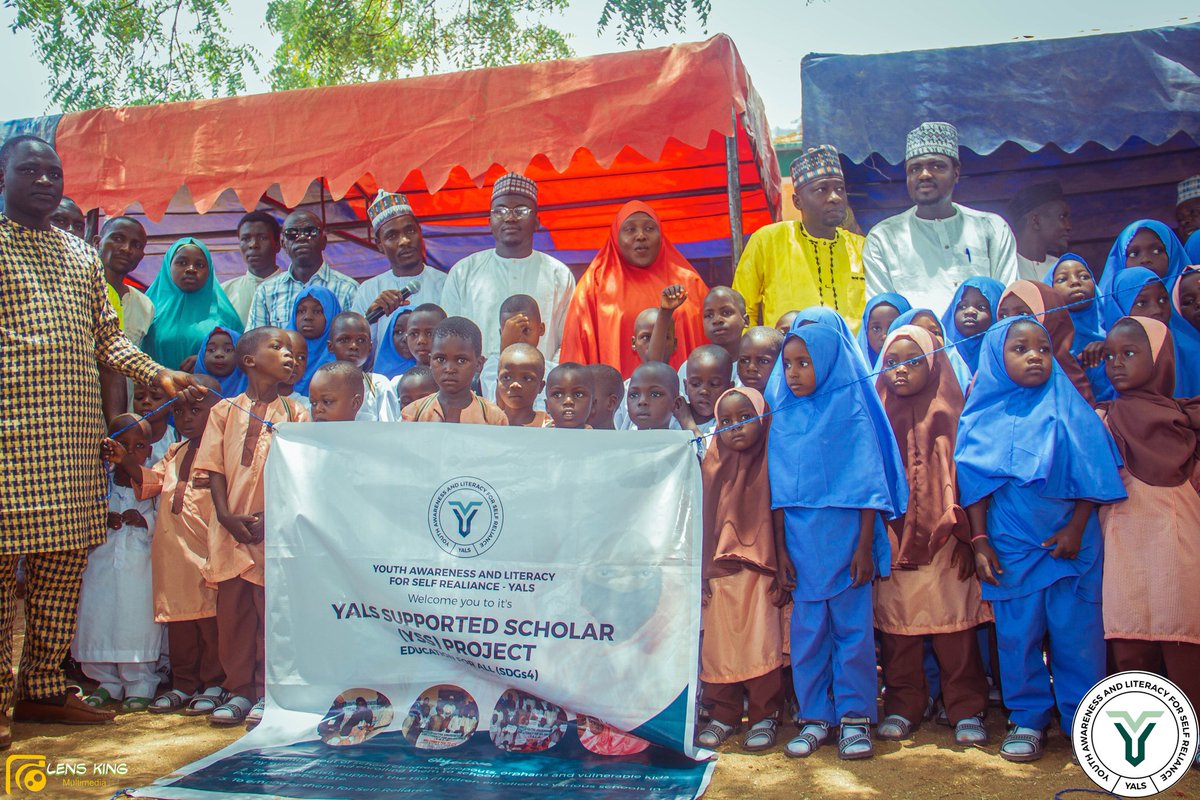YALSNG's tweet photo. Happy International Women's Day! 

No society can thrive when its women are neglected or mismanaged. With empowered women, a prosperous future is guaranteed. .

#WomansDay 
Thank You, Sir @callmevlad 
#WomenDay2022 https://t.co/p0QDwn5q1b