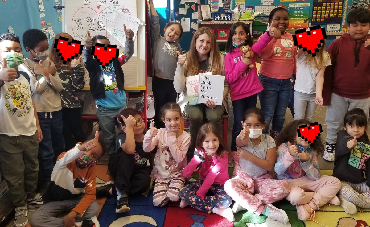 Read Across America continues with <a href="/DanielleHappel/">Danielle Happel</a> ...thnks for reading such engaging books!.We ♡d listening! #fabfirsties @LindeneauSchool