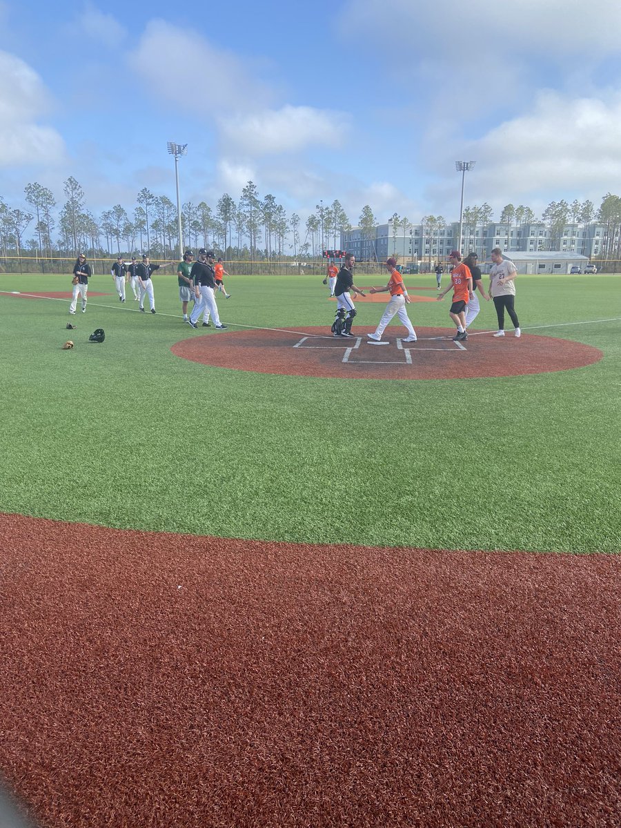 SIS_NCBA_NCSA's tweet photo. Down goes #1 Virginia Tech.

FINAL: 

Ohio University 6
Virginia Tech 3

#playpcb #realfunsports https://t.co/Ejgs1TsGgy