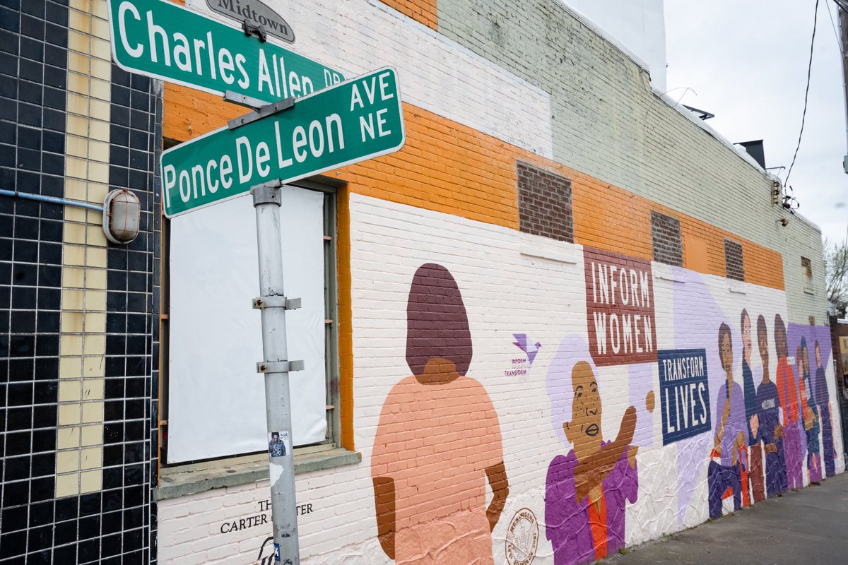 CityofAtlanta's tweet photo. To celebrate #InternationalWomensDay, Mayor @Andreforatlanta joined the @CarterCenter and @ATLIntlAffairs for the unveiling of the #InformWomen Transform Lives Mural designed by Atlanta-based artist, Sarah Neuburger. #Info4Women https://t.co/FVXsbsDy6Q